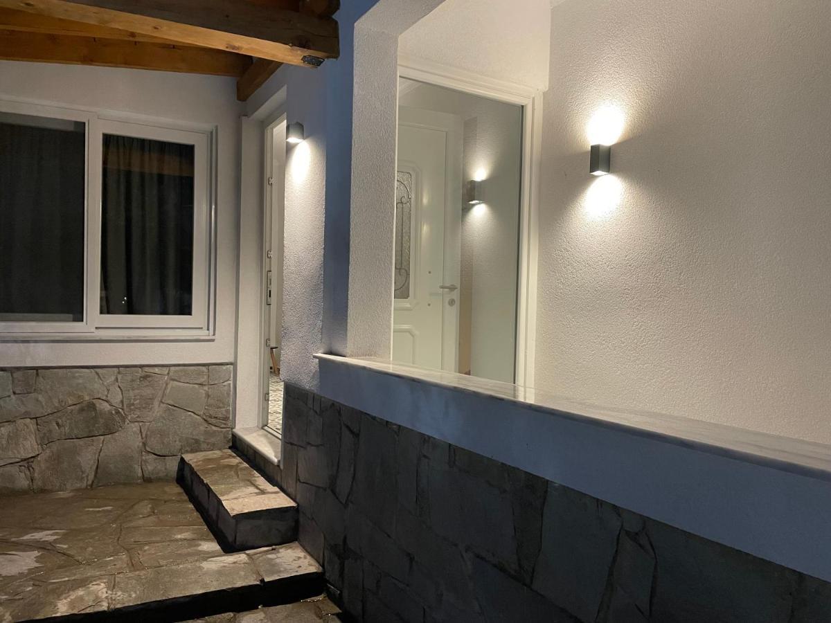 Elia & Meli Villa *
